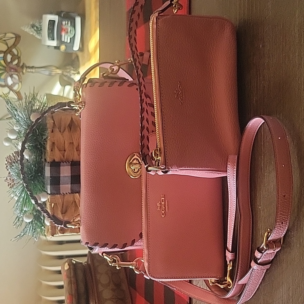 Coach Shoulder/crossbody purse